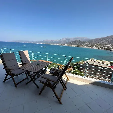 Frosini Seafront Loft Апартаменты *