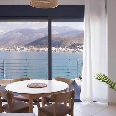 Frosini Seafront Loft Апартаменты *
