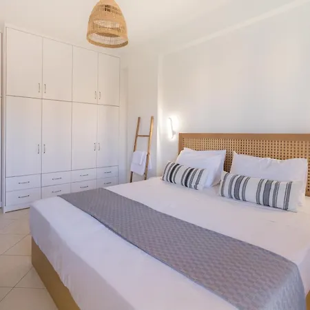 Frosini Seafront Loft Сталида